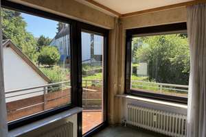 von privat: Gepflegtes Einfamilienhaus mit Einliegerwohnung in Zentrumslage von Stuttgart-Birkach – Birkheckenstraße 17a, 70599 Birkach-Nord, Stuttgart – Vorschaubild 14