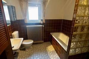 Bungalow mit PKW-Stellplatz und neuer PV-Anlage zur eigenen Stromversorgung – Die vollständige Adresse der Immobilie erhältst du vom Anbieter., 25524 Itzehoe – Vorschaubild 9