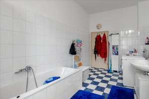 3.5-Zimmer- Altbauwohnung mit Garage in Bochum  – Die vollständige Adresse der Immobilie erhältst du vom Anbieter., 44793 Kruppwerke, Bochum – Vorschaubild 4