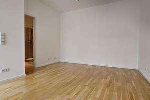 ruhige und helle 2-Zimmer-Wohnung in Toplage, bezugsfrei – Christinenstraße 33, 10119 Prenzlauer Berg, Berlin – Vorschaubild 5