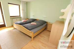 MÖBLIERTE,schöne helle 3,5 Zimmer-Wohnung mit Sonnenloggia u. TG Stellplatz im Zentrum von Erlangen – Die vollständige Adresse der Immobilie erhältst du vom Anbieter., 91052 Röthelheim, Erlangen – Vorschaubild 11