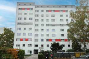 Modern ausgestattete 4-Zimmer-Wohnung mit Südbalkon und Weitblick – Die vollständige Adresse der Immobilie erhältst du vom Anbieter., 91058 Schönfeld, Erlangen – Vorschaubild 8