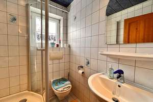 Viel Haus, viel Grund, viele Möglichkeiten – großzügiges Zweifamilienhaus mit ca. 2.500 m² Grund. – Die vollständige Adresse der Immobilie erhältst du vom Anbieter., 94157 Perlesreut – Vorschaubild 20
