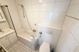 ** Gemütliche 2-Zimmer-Wohnung im Herzen der Bremer Neustadt ** – Langemarckstr. 272, 28199 Neustadt (Ortsteil), Bremen – Vorschaubild 5