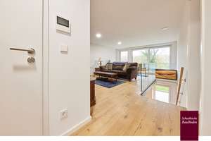 Außergewöhnliche 7-Zi.-Mais.-Whng. mit ca. 223 m² Wfl., Terrasse, großem Balkon & eigenem Garten +++ – Parasolstraße 31, 70599 Schönberg, Stuttgart – Vorschaubild 12