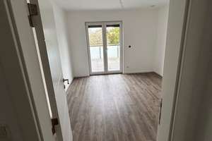 Exklusive 3-Zimmer-Penthousewohnung mit großer Dachterrasse in Bremerhaven – Parkstraße 44a, 27578 Lehe, Bremerhaven – Vorschaubild 4