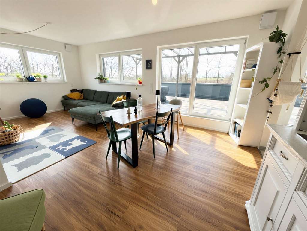 Immobilie in Windorf - Grüne Oase mit großzügiger Terrasse - Moderne 3-Zimmer-Wohnung zum Wohlfühlen in Windorf - Bild 4
