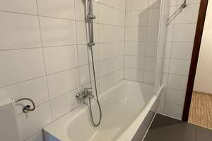 Tolle, helle 3-Zimmer-Altbauwohnung im EG  in Wanheimerort! – Erlenstr. 129, 47055 Wanheimerort, Duisburg – Vorschaubild 5