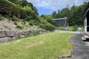 Wohnvergnügen sieht so aus! Großes Haus mit 3 Wohnungen und Gartenanlage. – Die vollständige Adresse der Immobilie erhältst du vom Anbieter., 51702 Bergneustadt – Vorschaubild 21