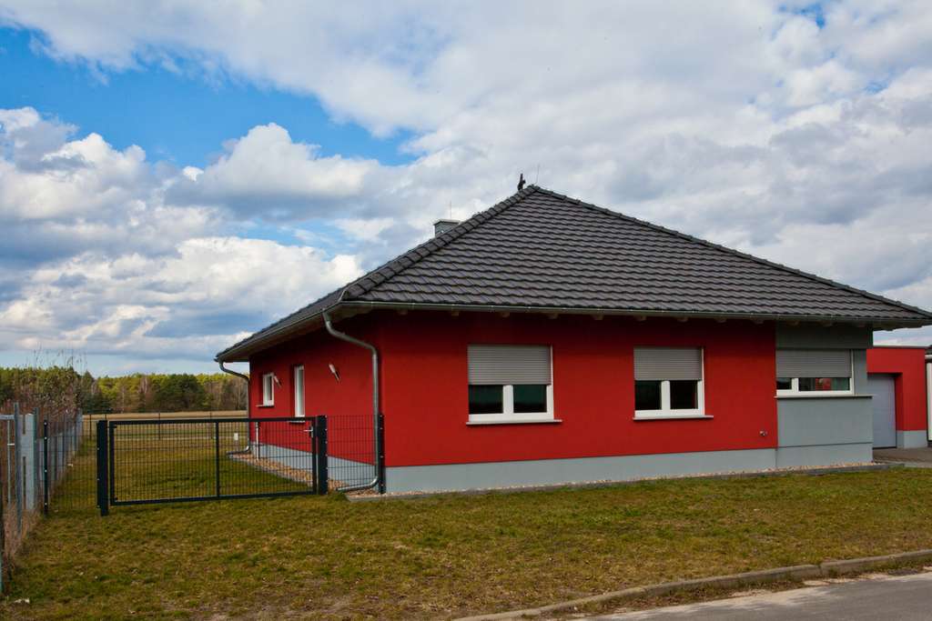 Immobilie in Märkische Heide - Moderner Bungalow in ruhiger Lage mit effizienter Wärmepumpe im Spreewald - Bild 1