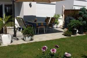 Großzügige DHH in bester Lage mit Südterrasse und kleinem Garten – Böblingen (Kreis) – Vorschaubild 1