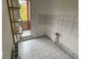 3-Zimmer-Wohnung mit Balkon - frei stehend – Reisewitzer Straße 71, 1159 Löbtau-Süd, Dresden – Vorschaubild 9
