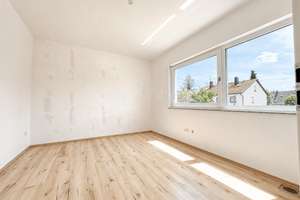 Wohnen im Grünen: Moderne KfW 55 Doppelhaushälfte mit großem Garten in begehrter Lage München-Aubing – Die vollständige Adresse der Immobilie erhältst du vom Anbieter., 81243 Aubing-Süd, München – Vorschaubild 14