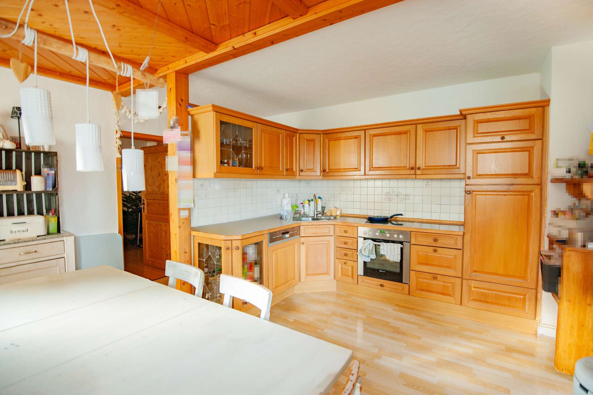 Immobilie in Argenbühl - Großzügiges Zweifamilienhaus mit Entwicklungspotenzial im Allgäu - Bild 4