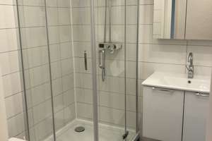 Vollständig renovierte 2-Zimmer-Wohnung mit Balkon und Einbauküche in Neuburg an der Donau – Sudetenlandstraße 84, 86633 Neuburg an der Donau – Vorschaubild 4