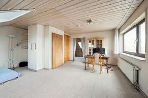 Viel Platz, ruhige Lage und sinnvoll modernisiert - Doppelhaushälfte, bereit für neue Bewohner – Die vollständige Adresse der Immobilie erhältst du vom Anbieter., 74078 Frankenbach, Heilbronn – Vorschaubild 15