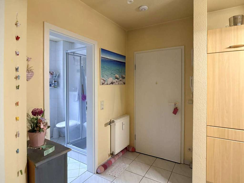 Immobilie in Idar-Oberstein - Vermietete 2-Zimmer-Wohnung mit Balkon & Stellplatz – solide Kapitalanlage - Bild 1