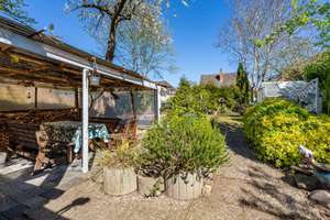 Modernisiertes Familienhaus in Rendsburg (Dach, Heizung, Bad, Küche) mit sonnigem Garten – Rotenhöfer Weg 88, 24768 Rendsburg – Vorschaubild 23