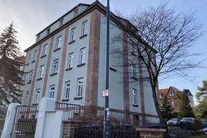 Freundliche und sanierte 3-Raum-Wohnung mit gehobener Innenausstattung,Balkon & Kamin in Grimma