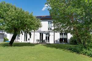 Qualität vom Feinsten in grüner Oase - Einfamilienhaus in Ingolstadt-Friedrichshofen