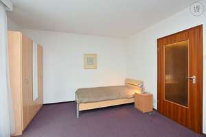 Property thumbnail 12