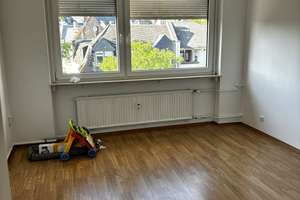 Alltagstaugliche 3-Zimmer-Wohnung mit Balkon und Aufzug in Frankfurt – Die vollständige Adresse der Immobilie erhältst du vom Anbieter., 60318 Nordend-West, Frankfurt am Main – Vorschaubild 7