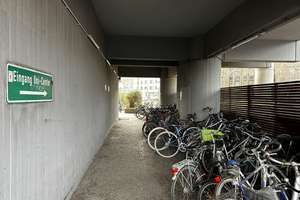 Bezugsfrei nach Modernisierung: 2-Zimmer-Wohnung mit Balkon & Domblick im Uni-Center Köln! – Luxemburger Str. 124-136, 50939 Sülz, Köln – Vorschaubild 34