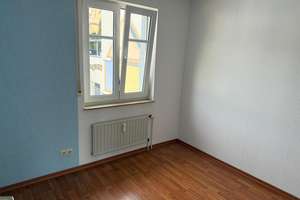 lichtdurchflutete 3-Raum-Wohnung mit Balkon - WE 27 – Nicolaistr. 35, 8209 Auerbach/Vogtland – Vorschaubild 7