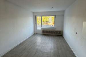 Mieterfreies Mehrfamilienhaus mit West-Garten, Garage und Ausbaugenehmigung  in Köln Nippes/Niehl – Die vollständige Adresse der Immobilie erhältst du vom Anbieter., 50735 Niehl, Köln – Vorschaubild 10