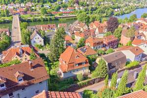 Grün und stadtnah wohnen: Stilvolles Einfamilienhaus mit parkähnlichem Garten und Ausbaupotential – Die vollständige Adresse der Immobilie erhältst du vom Anbieter., 69118 Ziegelhausen, Heidelberg – Vorschaubild 2