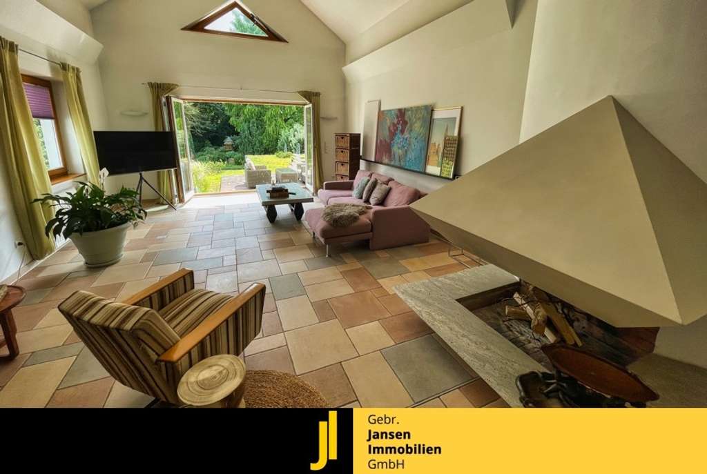 Immobilie in Cloppenburg - Zuhause mit Wow-Effekt! Zweifamilienhaus in Top-Lage von Cloppenburg! - Bild 0