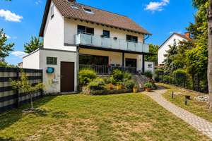Familientraum mit Sauna, Traumgarten, Doppelgarage & Einzelgarage – Die vollständige Adresse der Immobilie erhältst du vom Anbieter., 67071 Oggersheim, Ludwigshafen am Rhein – Vorschaubild 8