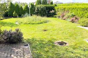 *** VERKAUFT *** Zentrum! DHH, Bj.2006 mit EBK, Carport, Terrasse u. Garten – Leer (Kreis) – Vorschaubild 9