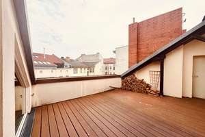 Große Terrasse | 3 Zimmer | Kamin | Dachgeschossmaisonette nahe Bergmannkiez | – Die vollständige Adresse der Immobilie erhältst du vom Anbieter., 10965 Kreuzberg, Berlin – Vorschaubild 16