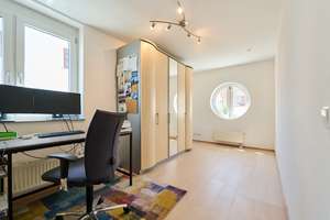 140 m² Wohnkomfort | 4,5 Zimmer | Große Sonnenterrasse | TG-Stellplatz – Die vollständige Adresse der Immobilie erhältst du vom Anbieter., 70794 Filderstadt – Vorschaubild 26