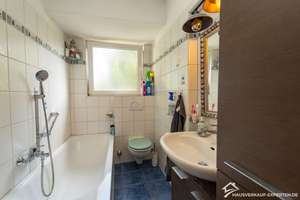 Großzügiges Mehrgenerationenhaus mit 3 Wohneinheiten, Pool, Sauna und 3 Garagen – Die vollständige Adresse der Immobilie erhältst du vom Anbieter., 46049 Lirich-Nord, Oberhausen – Vorschaubild 12