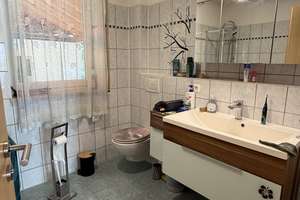 Sehr schönes 2 Fam. Haus in ruhiger Lage von Bernried mit sehr viel Potenzial !! – Ahornplatz 5, 82347 Bernried am Starnberger See – Vorschaubild 14