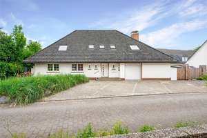 Einziehen oder Vermieten in begehrter Lage  – Die vollständige Adresse der Immobilie erhältst du vom Anbieter., 27476 Cuxhaven – Vorschaubild 3
