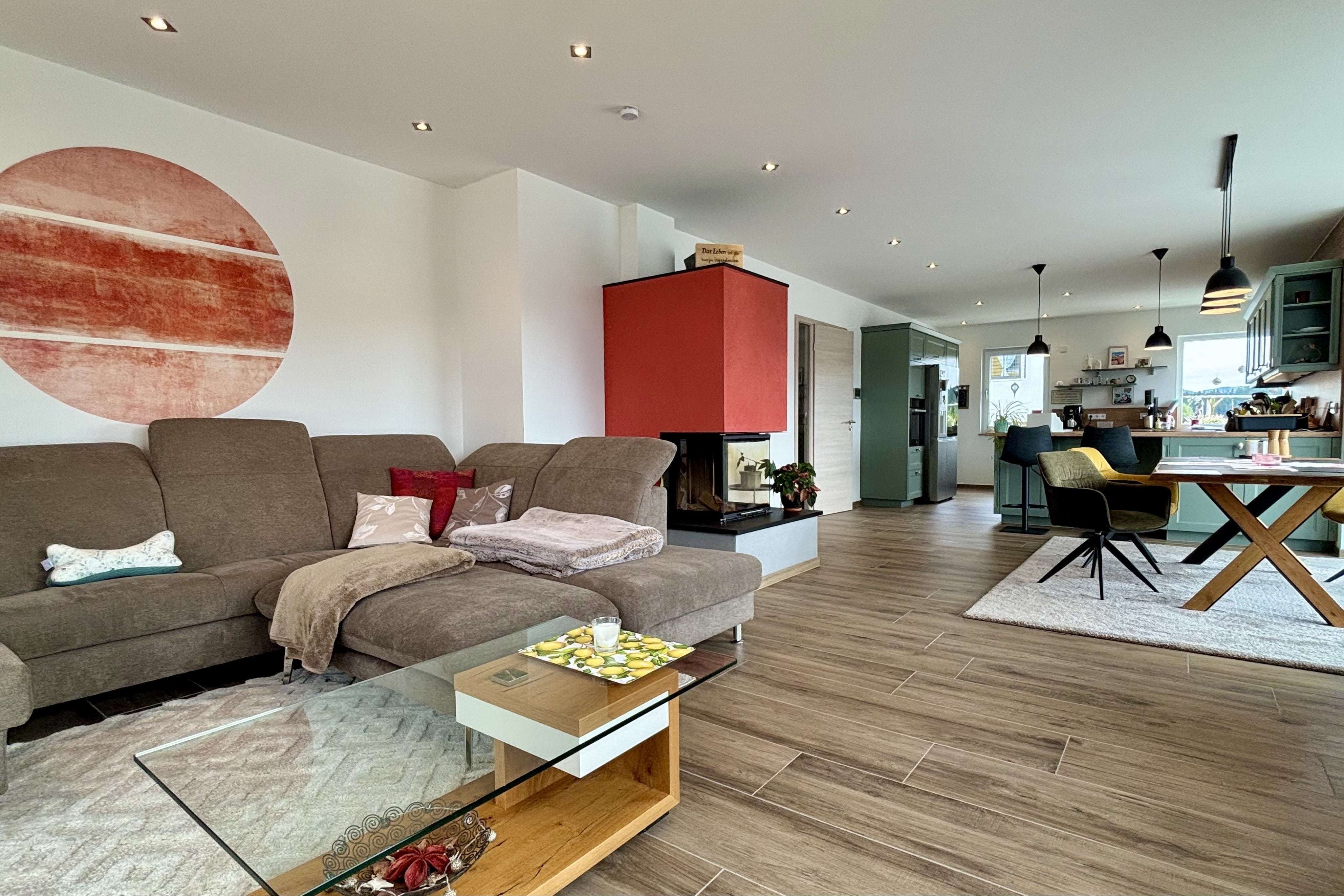 Immobilie in Wegscheid - Ideal für die Familie oder für Paare! Stilvoll und neuwertig Wohnen in ländlicher Lage! - Bild 2