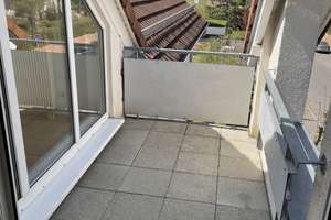 Stilvolle, gepflegte 2-Zimmer-Maisonette-Wohnung mit Balkon und EBK in Böblingen (Kreis) – Herdweg 70, 71032 Böblingen – Vorschaubild 8