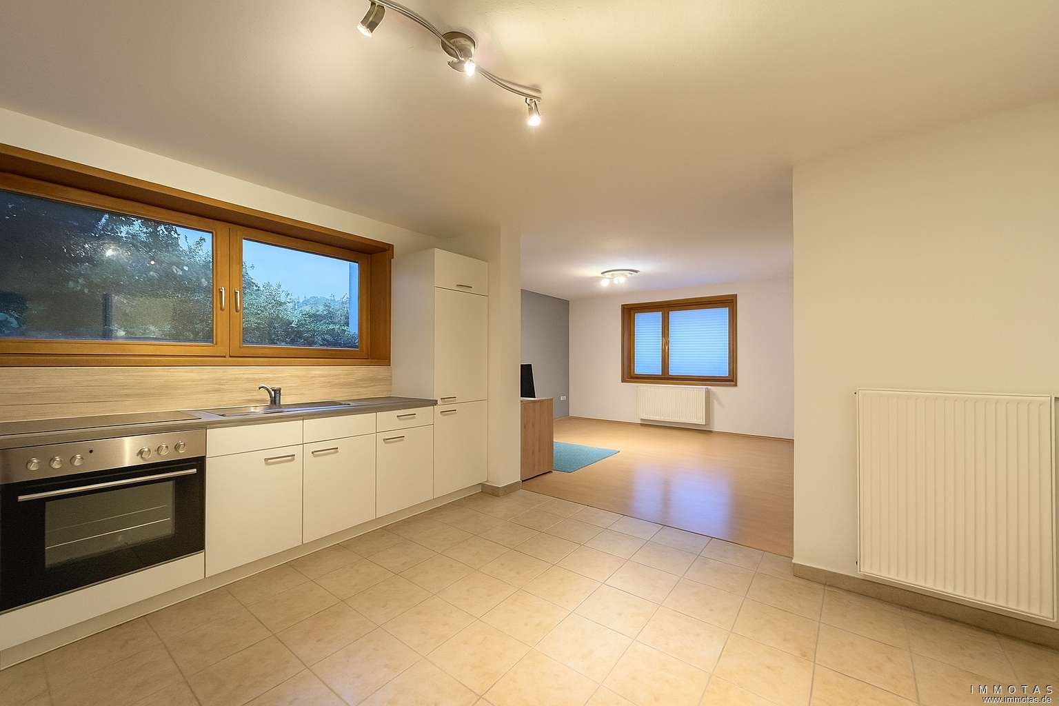 Immobilie in Erbes-Büdesheim - Familienfreundliches Nagelhaus-Einfamilienhaus mit ELW zur Vermietung oder Mehrgenerationenwohnen - Bild 1