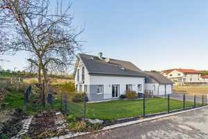Sonnendurchflutetes Einfamilienhaus im Neubaugebiet – Modern, großzügig und idyllisch gelegen – Mühldorf am Inn (Kreis) – Vorschaubild 3