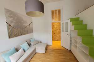 Altbau in seiner schönsten Form: 6 Zimmer, renoviert, hell und überraschend ruhig! – Martin-Luther-Straße 42, 10779 Schöneberg, Berlin – Vorschaubild 14