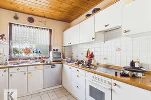 Familienfreundliches Reihenmittelhaus mit Garten und Doppelgarage – 67059 West, Ludwigshafen am Rhein – Vorschaubild 5