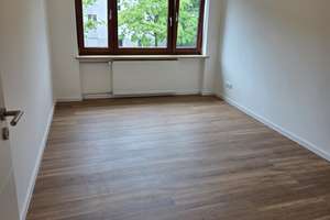 Kernsanierte 3-Zimmer Wohnung mit Balkon in München-Berg am Laim – Randorferstraße 2, 81673 Josephsburg, München – Vorschaubild 6