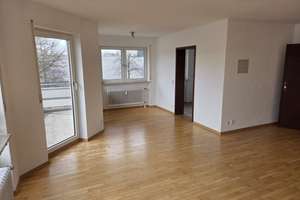 Eigentumswohnung mit Balkon und Aufzug in zentrumsnaher Lage | Erbbaurecht – Südliche Ringstraße 49, 85053 Südost, Ingolstadt – Vorschaubild 2