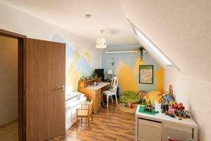 Elegante Doppelhaushälfte in Freiburg: Familienfreundlich, komfortabel und Wildgarten – Die vollständige Adresse der Immobilie erhältst du vom Anbieter., 79112 Waltershofen, Freiburg im Breisgau – Vorschaubild 33