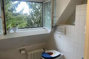 Möblierte 65  m² Dachwohnung mit Balkon in München-Sendling-Westpark, nur an eine Person – Waxensteinstrasse 34, 81377 Am Waldfriedhof, München – Vorschaubild 6