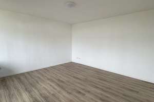 Schöne zwei Zimmer Wohnung mit Balkon zu vermieten – Tersteegenstr. 63, 40474 Golzheim, Düsseldorf – Vorschaubild 2