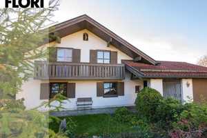 Chiemgau's Finest! Malerisches Landhaus in ruhiger Lage – Traunstein (Kreis) – Vorschaubild 1